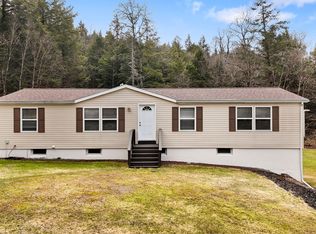 20 English Hill Rd, Chenango Forks, NY 13746