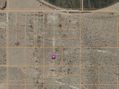 Vic Ave #L-2, Lancaster, CA, 93535
