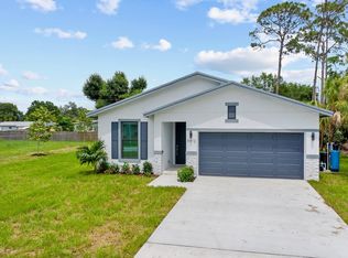 8005 Winter Garden Pkwy, Fort Pierce, FL 34951