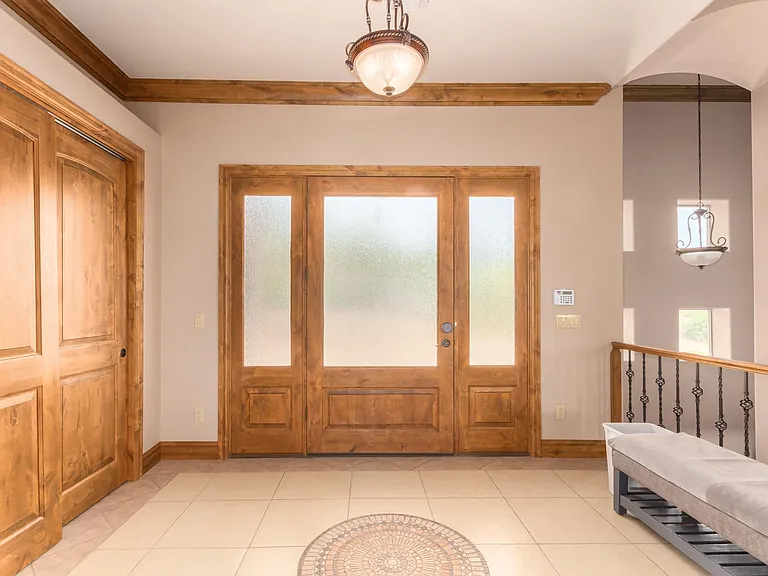 6770 E Skyline Dr — Photo 7
