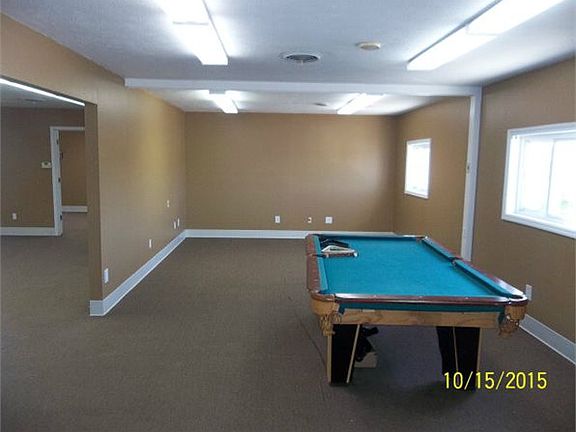 4th image of 13 Meadow Ln