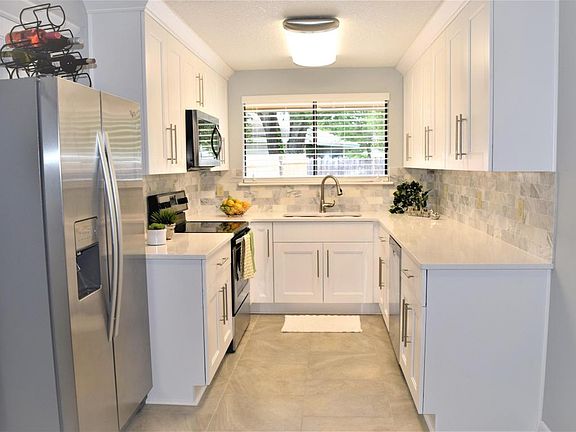 4th image of 8324 Cane Ct