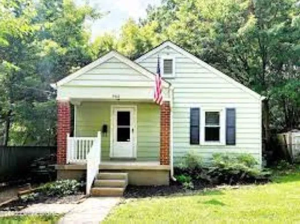 5402 Bruce Ave, Louisville, KY 40214