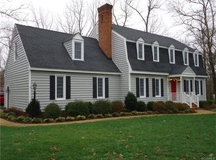 2461 Swanhurst Dr, Midlothian, VA 23113