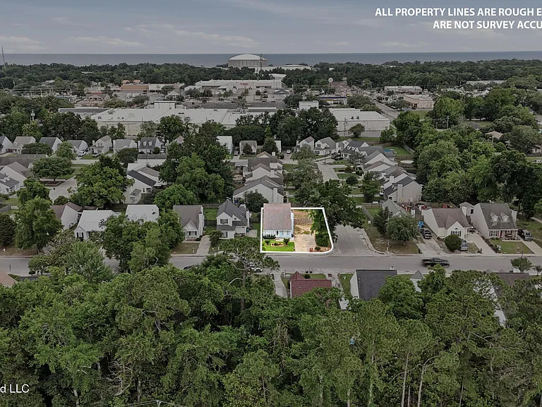 2387 Trafalgar Dr — Photo 28
