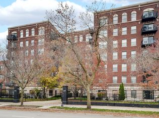 4537 S Drexel Blvd APT 503, Chicago, IL