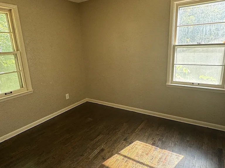 4812 Cleveland Ave — Photo 8