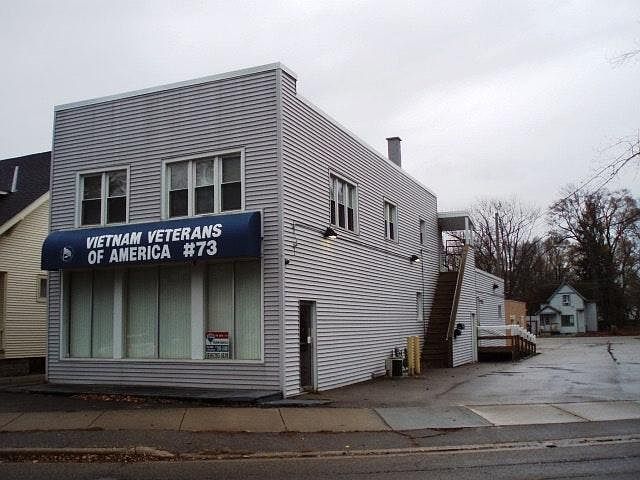 1st image of 578 1/2 S Shore Dr