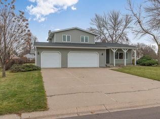 14392 Ebony Ln, Apple Valley, MN 55124