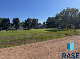 N Cherry Ave, Bridgewater, SD 57319