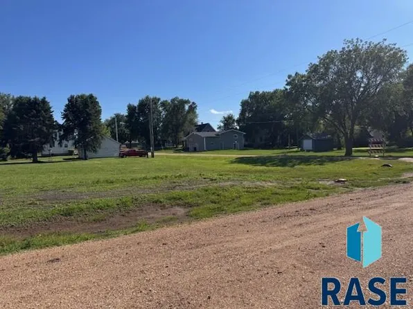 N Cherry Ave, Bridgewater, SD 57319