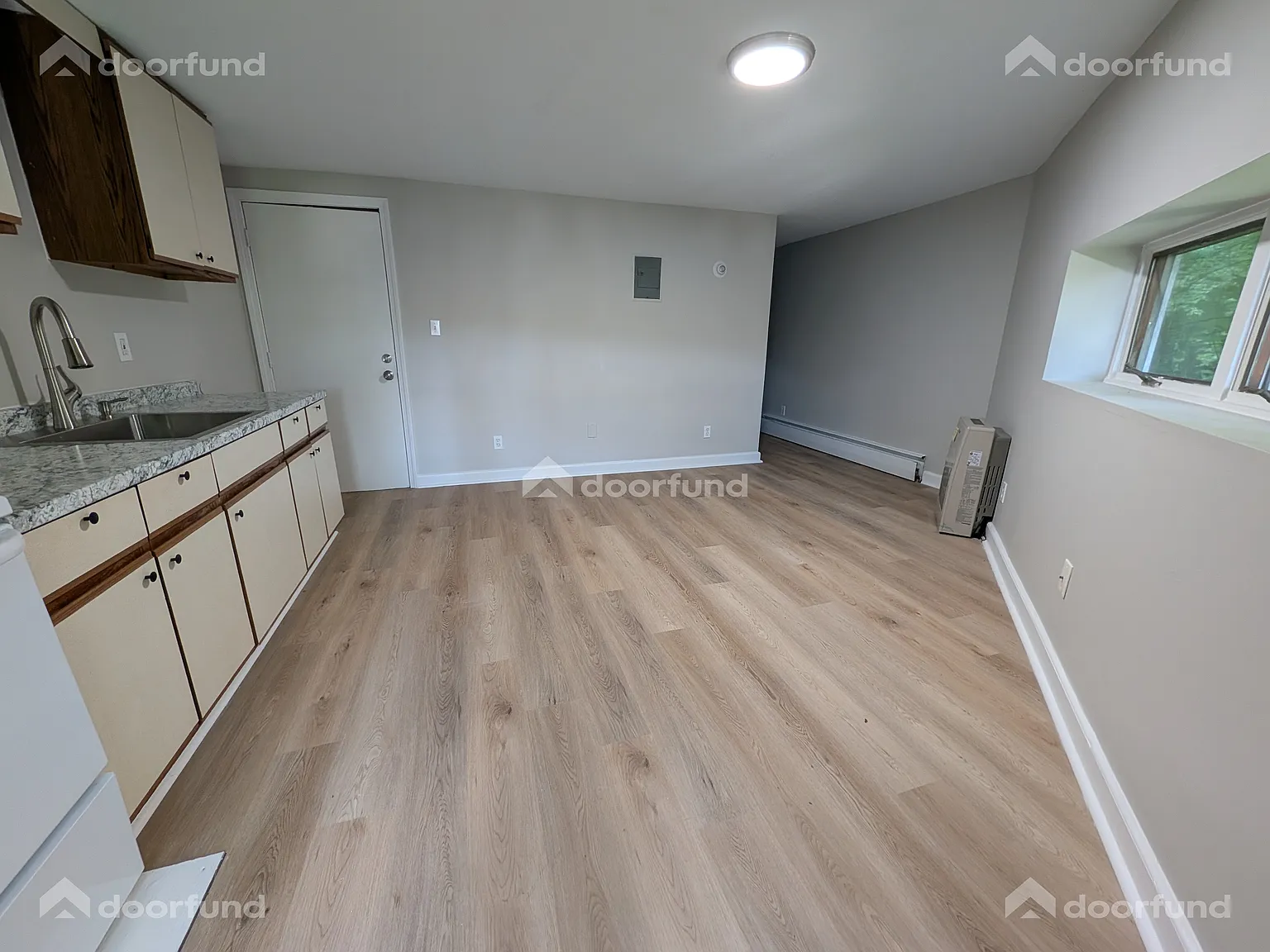 Studio, 600 sqft, $1,350 — Photo 4