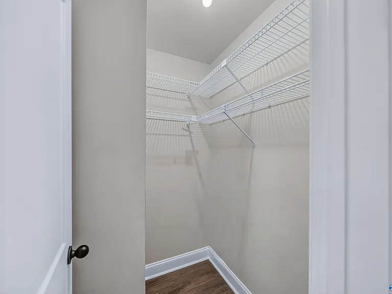 1208 Willowbrook Dr SE #C — Photo 31