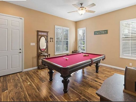 2nd image of 2985 Atherton Pl