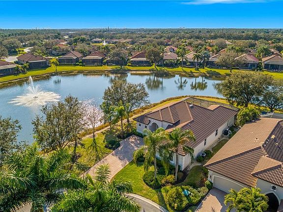 4th image of 20022 Grande Lake DR
