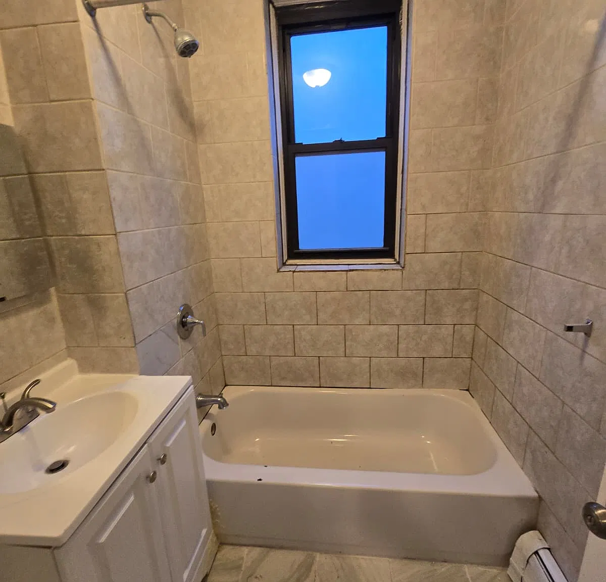 3 bed, $1,450 — Photo 3