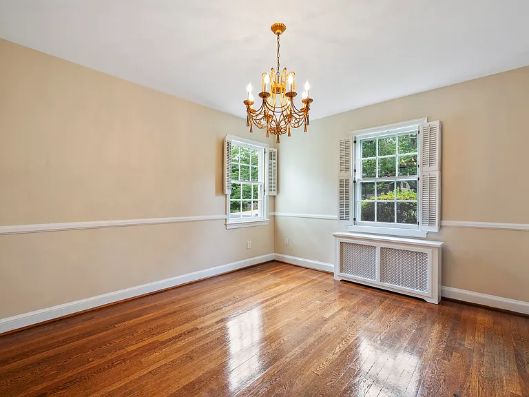 5122 Fairglen Ln — Photo 14