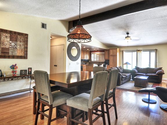 3rd image of 2601 S Dover Pl