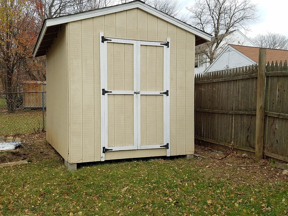 2nd image of 239 Logan Ave