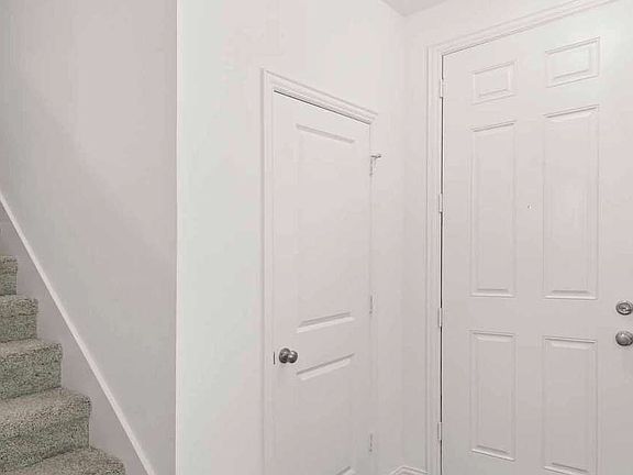 Devonshire - Blanton Interior Image 3