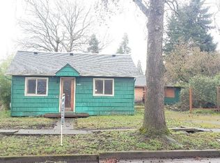 1094 A St, Springfield, OR 97477