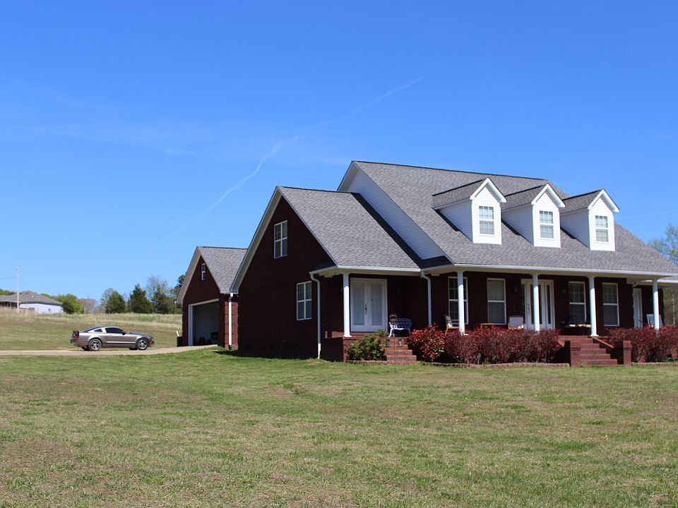 2nd image of 842 Sand Ridge Barg Rd