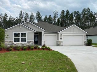 275 Queen Victoria Ave, Saint Johns, FL 32259