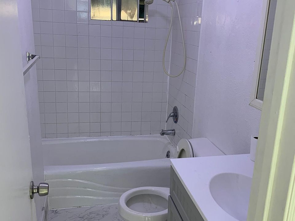 1st image of 4170 W 160th St #4172