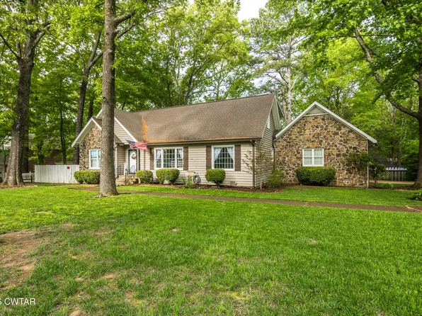 17 Vega Dr, Jackson, TN 38305