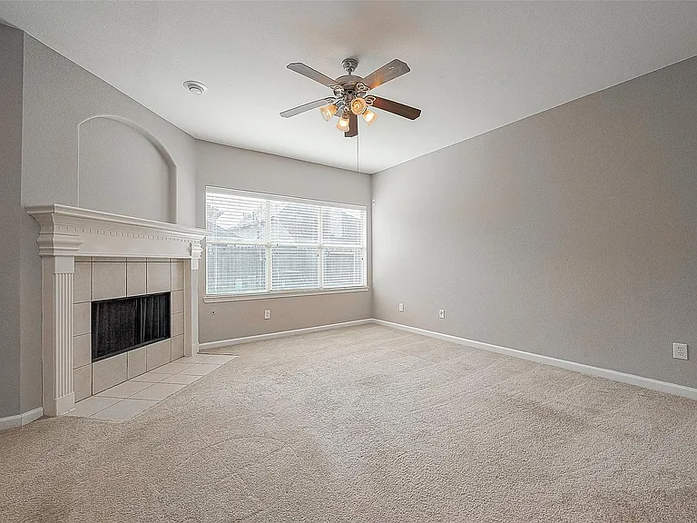 5203 Heatherdawn Ct — Photo 6