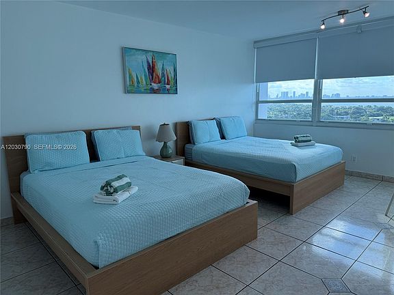 5th image of 5445 Collins Ave APT 1506