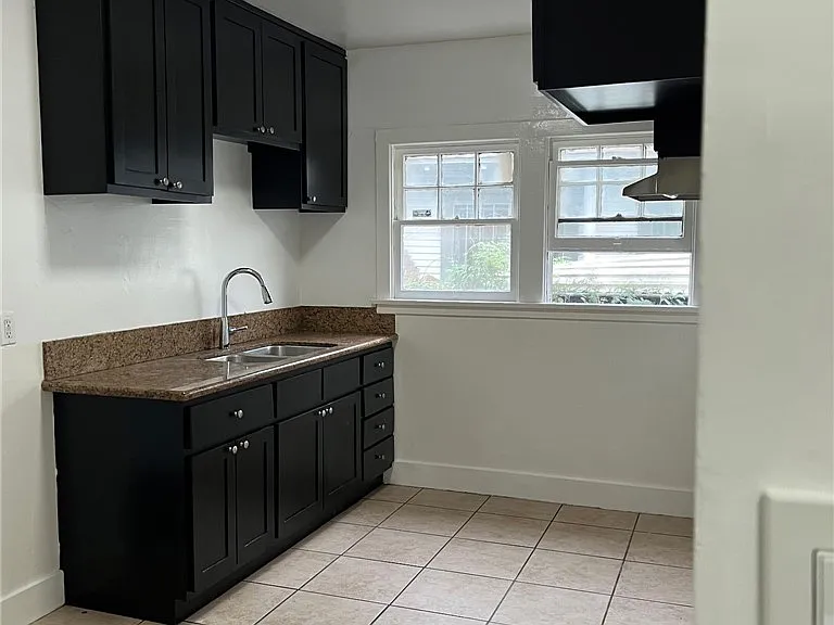 5610 S Saint Andrews Pl — Photo 4