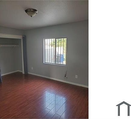 3rd image of 9912 Beach St
