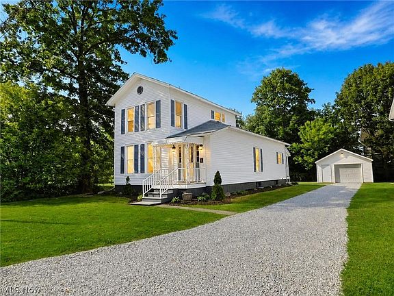 3rd image of 57 Tuttle Ct
