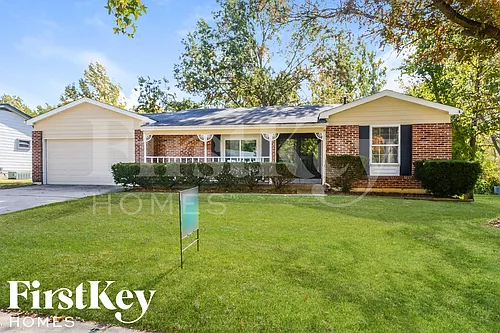 6176 Silver Fox Dr Photo 1