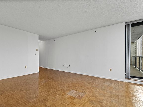 5th image of 900 Palisade Ave APT 8B