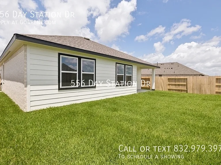 556 Day Station Dr — Photo 24