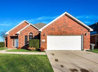 4516 Pine Bluff Ct, Fort Worth, TX 76123