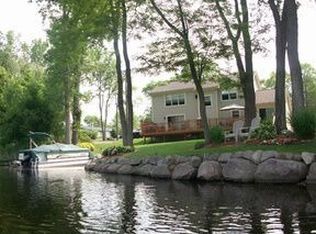 3217 Mann Rd, Clarkston, MI 48346