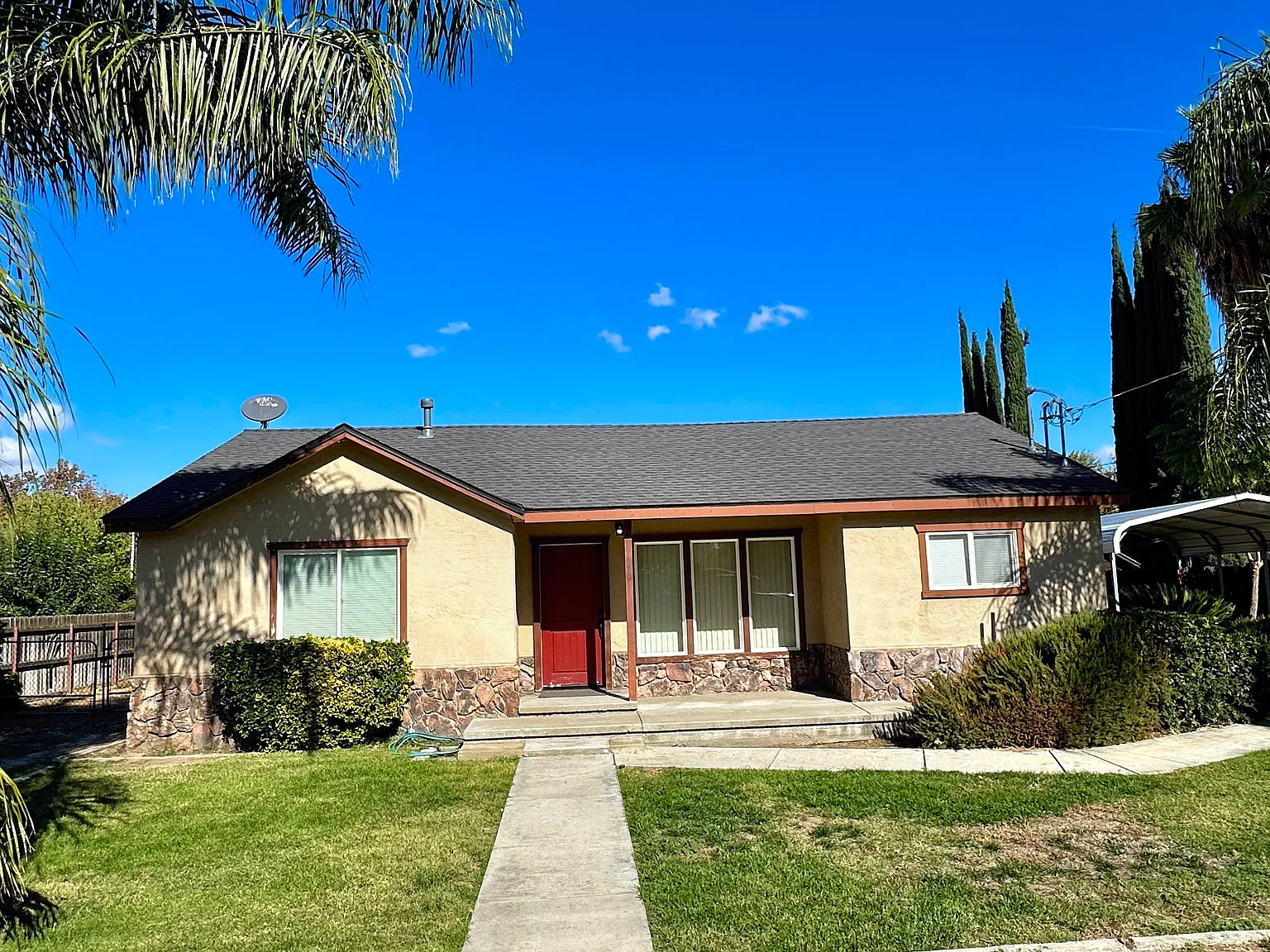 3 bed, $2,500 — Photo 1