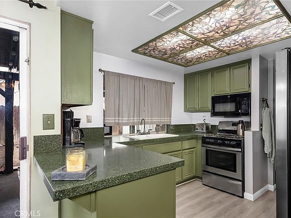 5th image of 3242 Antler Rd