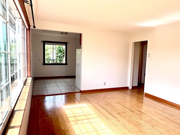 1211 Parker St #C — Photo 5