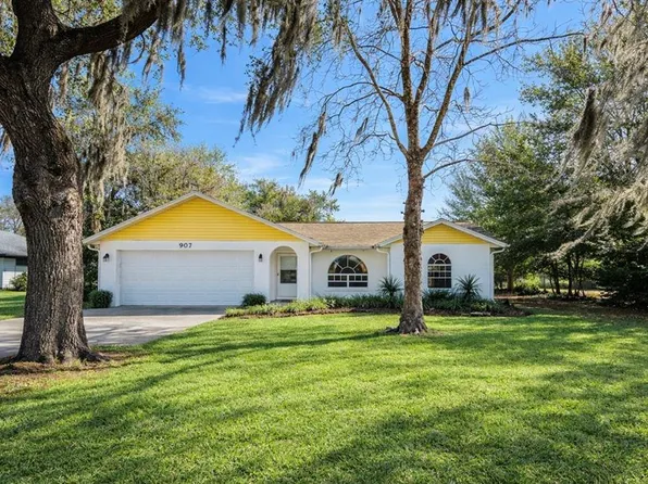 907 N West St, Bushnell, FL 33513