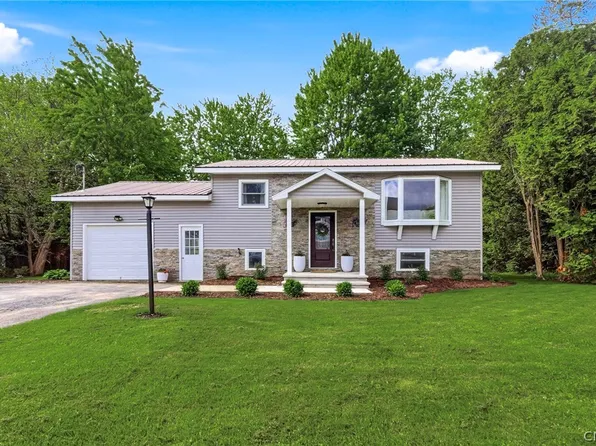 2486 Coulter Cove Rd, Canastota, NY 13032