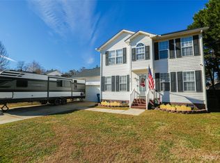 836 Saint Andrews Pl, Concord, NC 28025