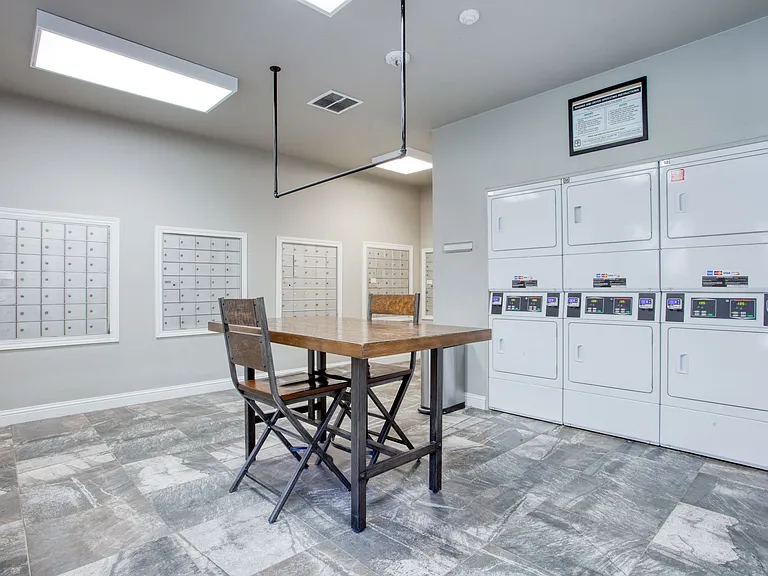 Pinehurst Place Apartments — Photo 23
