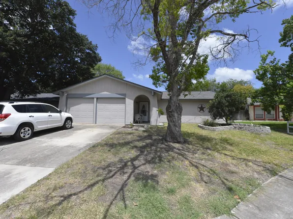 7817 Hunter Oaks, Live Oak, TX 78233