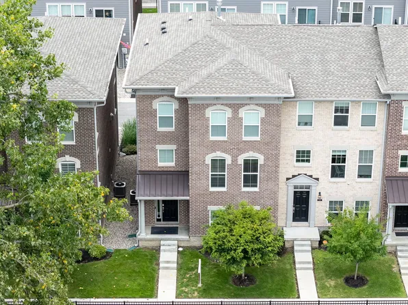 1553 Omar Dr, Indianapolis, IN 46202