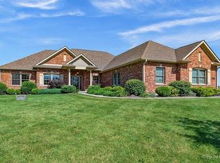 7306 Bob O Link Rd, Spring Grove, IL 60081