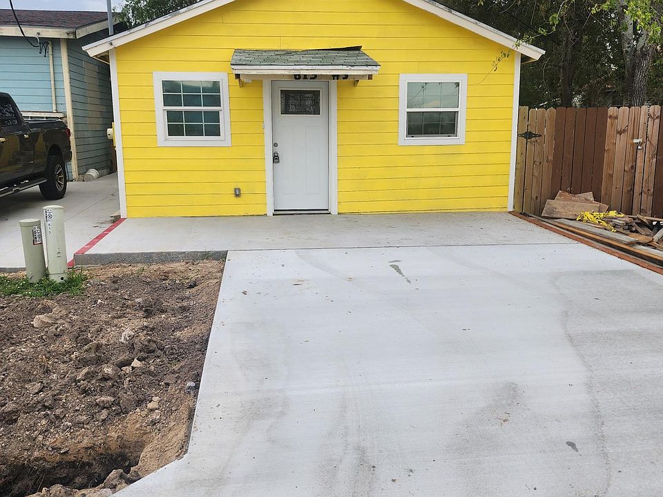 1st image of 613 Scotland St #5